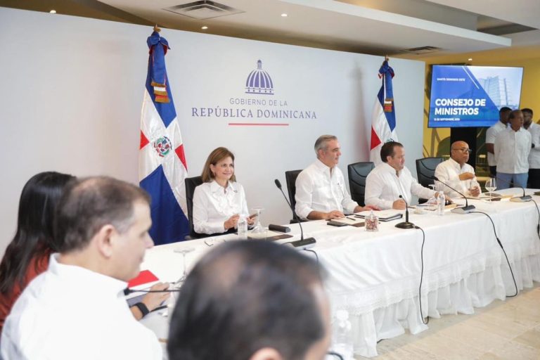 Tren Metropolitano de SD está en proceso de licitación, dice el presidente Abinader